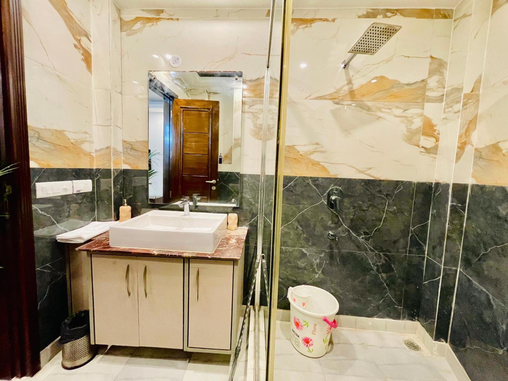 Bedchambers Serviced Apartments South Extension New Delhi Luaran gambar